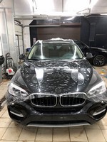 Обклейка капота в защитную Плёнку полиуретан автомобиль BMW X5